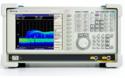 Real-Time Spectrum Analyzer DC..3 GHz/ 8 GHz Tektronix RSA3000B