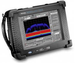 Handheld Spectrum Analyzer 10 kHz..6.2 GHz Tektronix H600