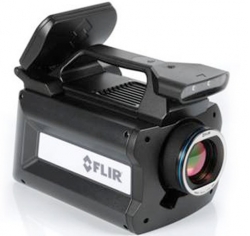 Camera termoviziune inalta performanta Flir SC8000