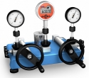 high pressure calibration pump